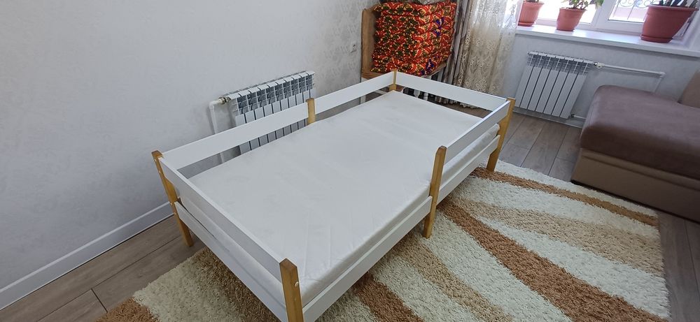 Продам детскую кровать.