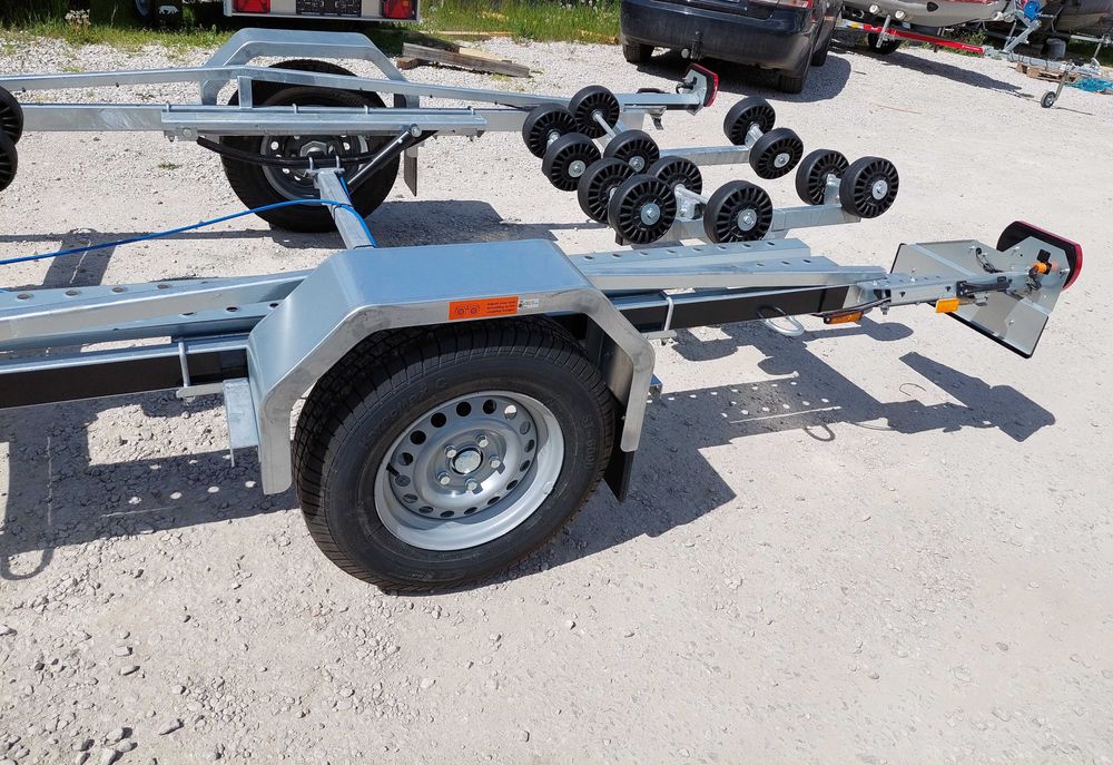 Колесар за лодка до 650см Respo 1800V661L209