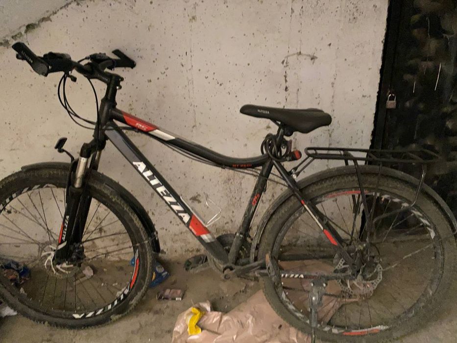 Velik  velosaped Altezza