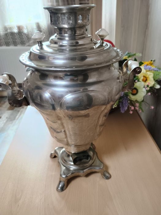 Продавам руски самовар