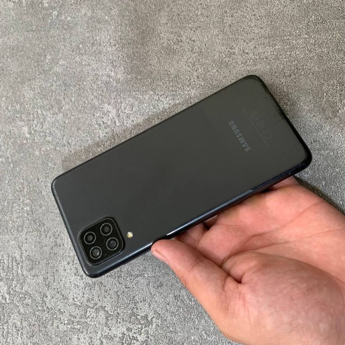 Samsung Galaxy A12 ideal dastavka bor