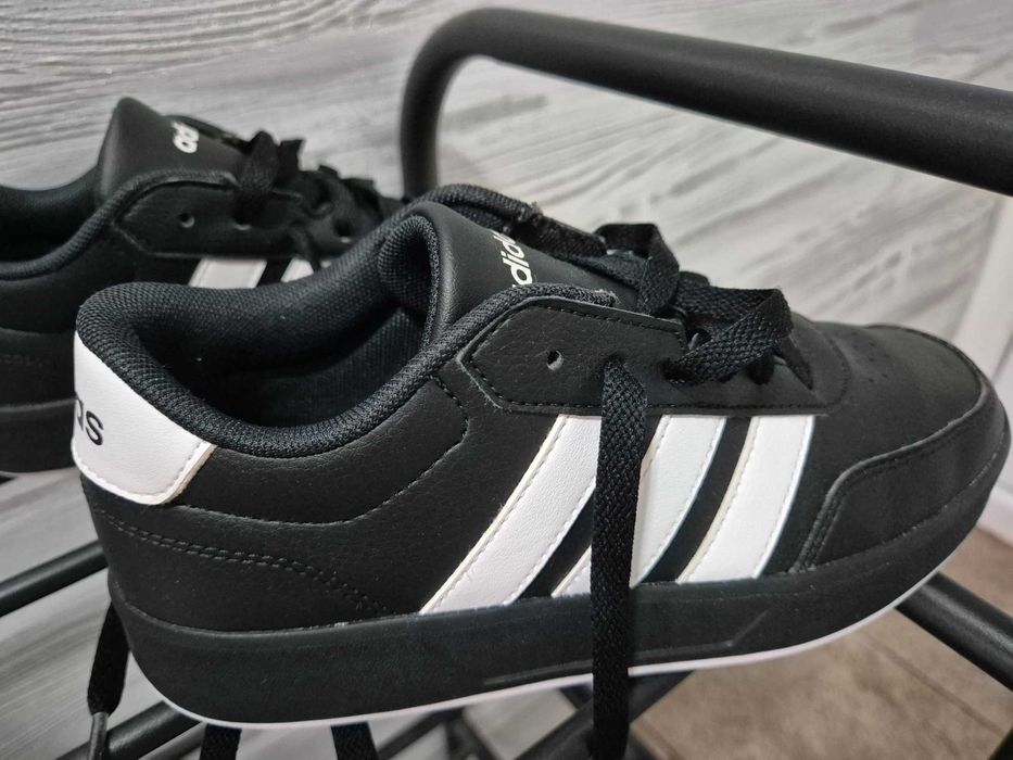 Маратонки Адидас 36 номер