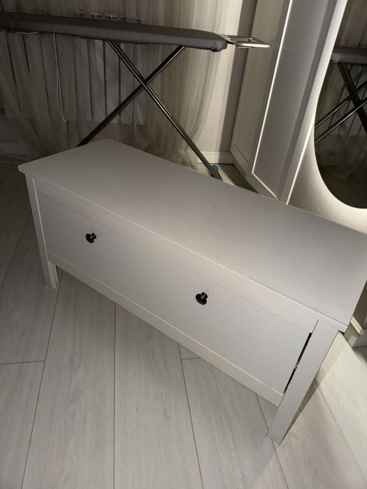 Тумбочка отличного качества.