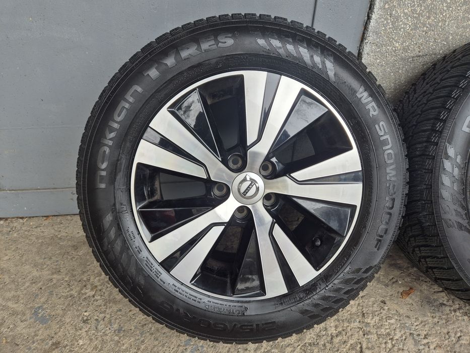 Jante Volvo originale V60, R16 Black + Diamond Cut
+ anvelope