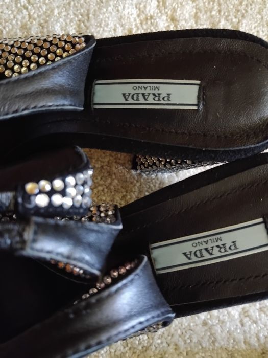 Prada сандали с камъни