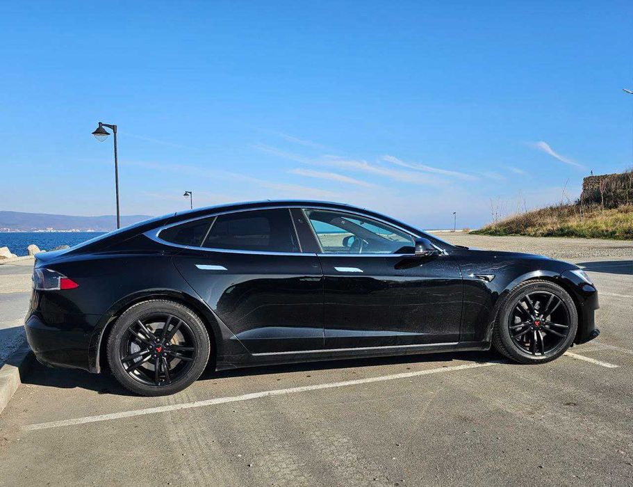 Tesla Model s 100D