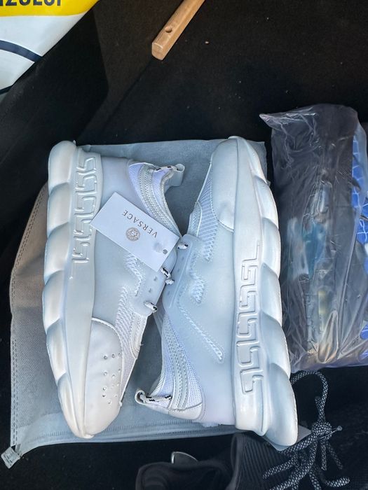 Versace Chain Reaction
