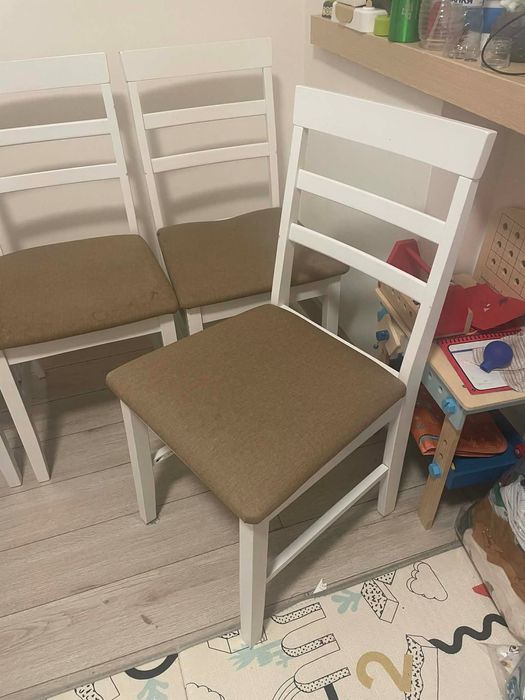 Кухненски столове