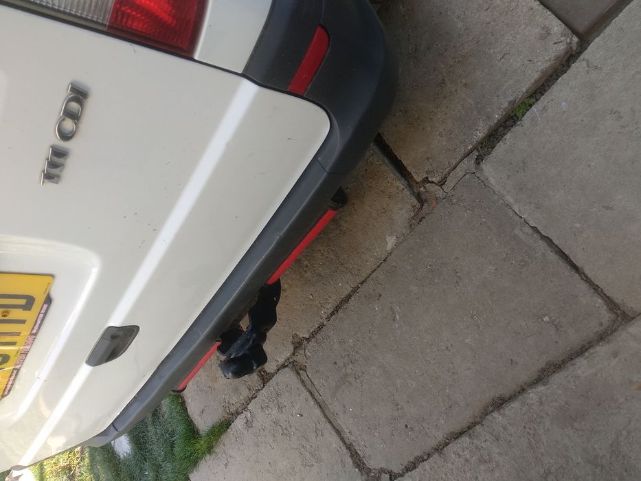 Bara spate și cârlig Mercedes vito(viano)