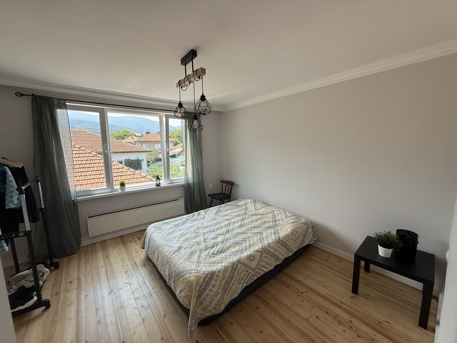 Дава се под наем Етаж от къща в Берковица - 100 кв.м за 119000 € - Снимка #8