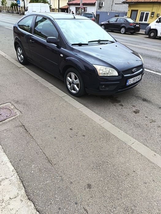Vând schimb Ford focus 2