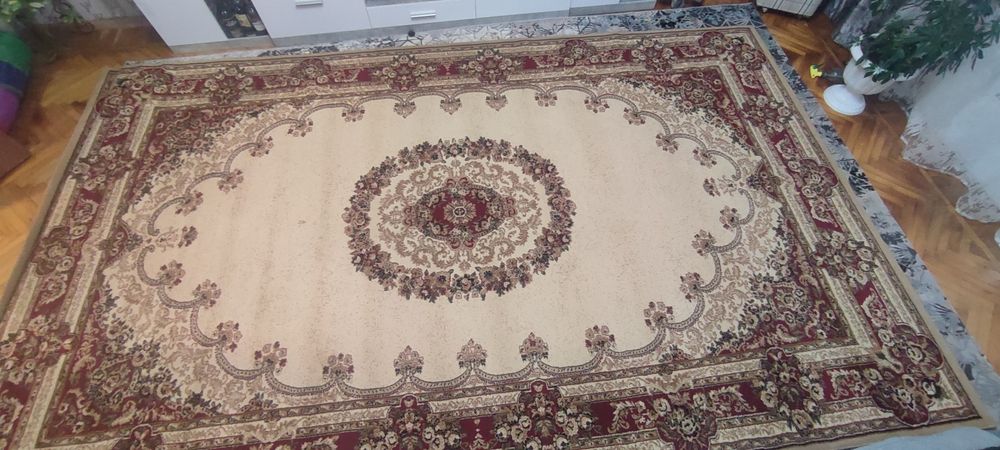 Продам ковёр, недорого