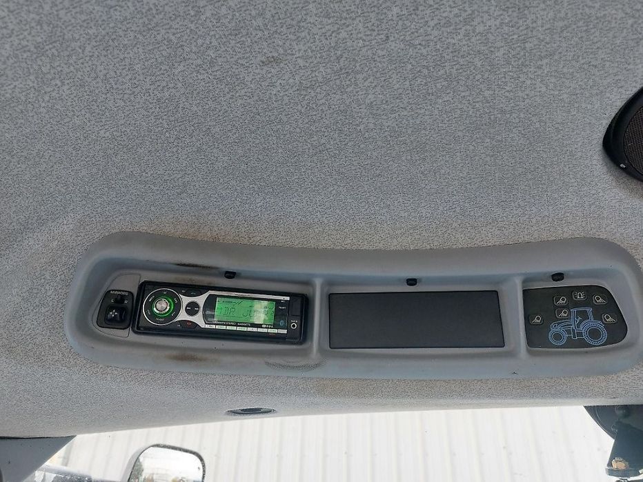 Трактор  New Holland T 70 50