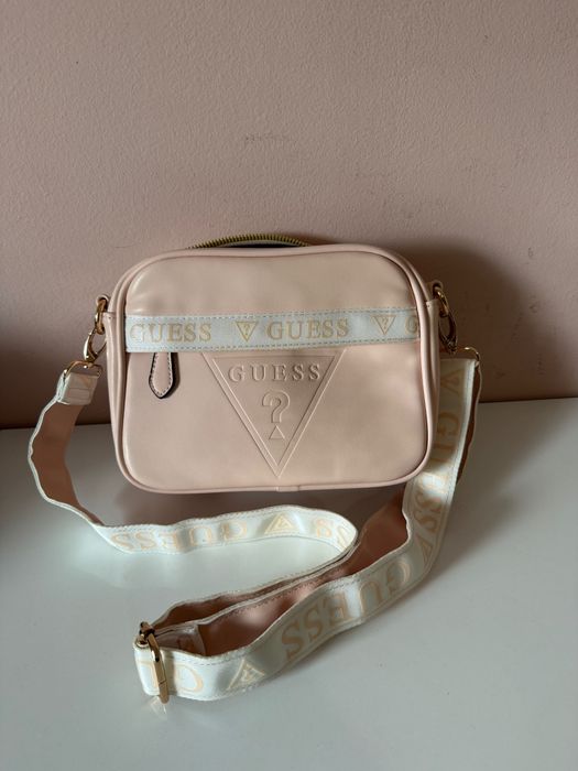 Дамски чанти Guess / Michael Kors