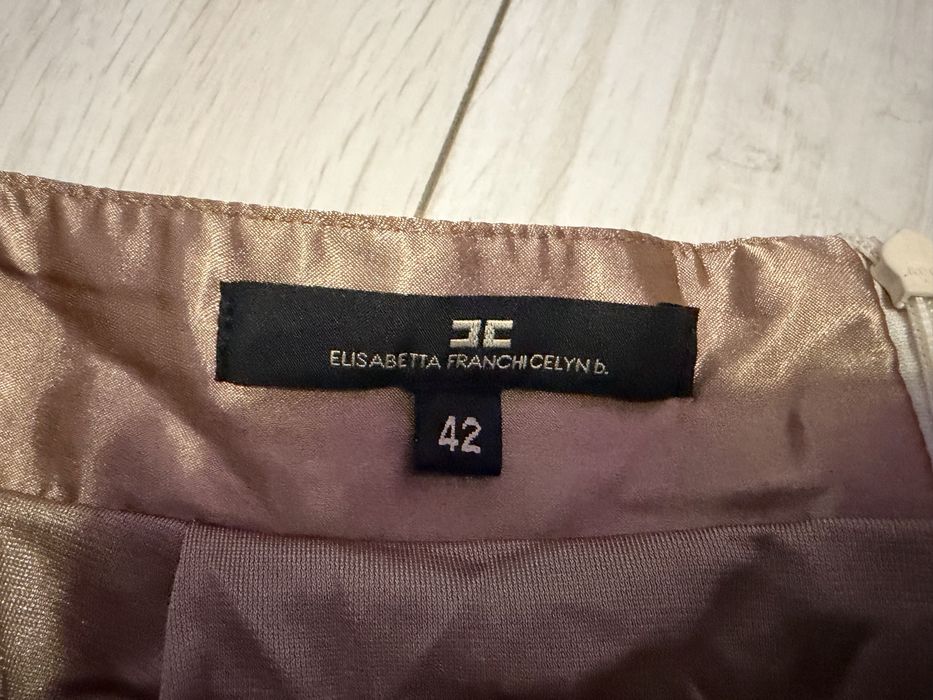 Рокли Elisabetta Franchi и Liu•Jo