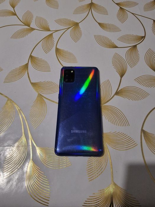 Продам Samsung a31