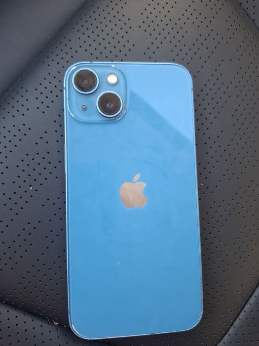Продам Iphone 13 128g