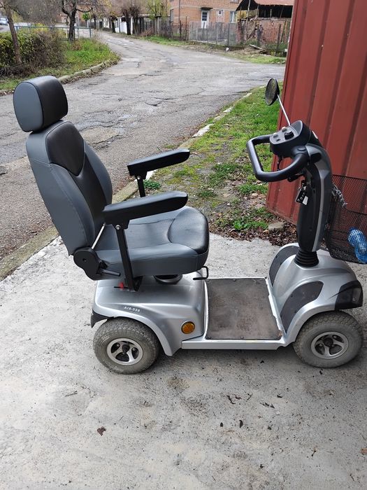 Електрическа инвалидна количка