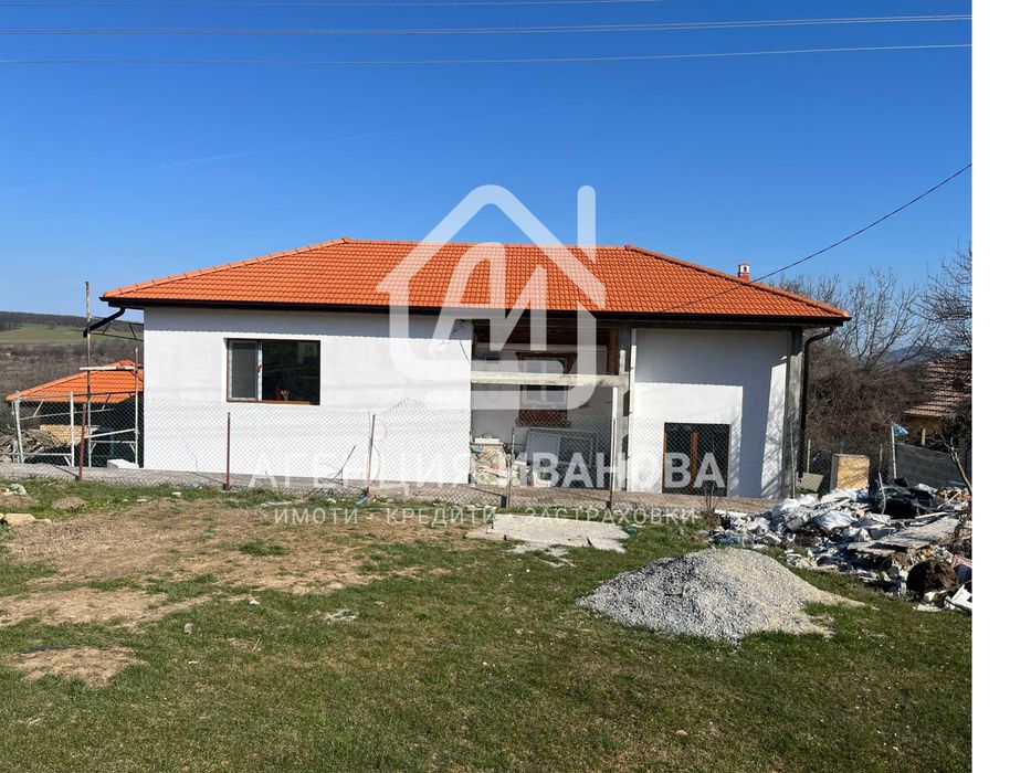 Продава се Къща в Попово - 80 кв.м за 702 €/кв.м - Снимка #2
