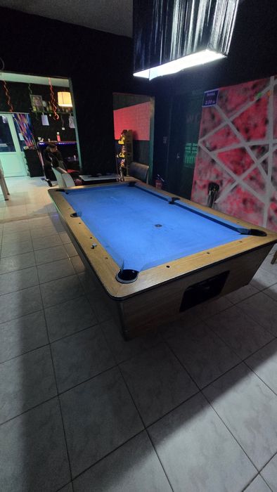 Билярдна маса 7 фута