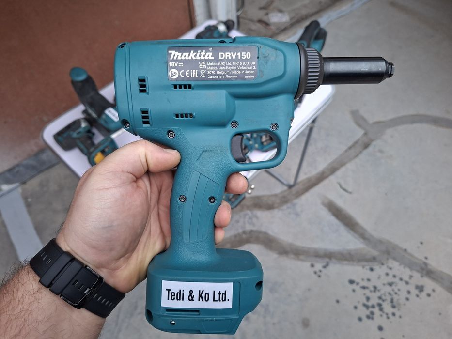 Акумулаторна нитачка makita DRV150
