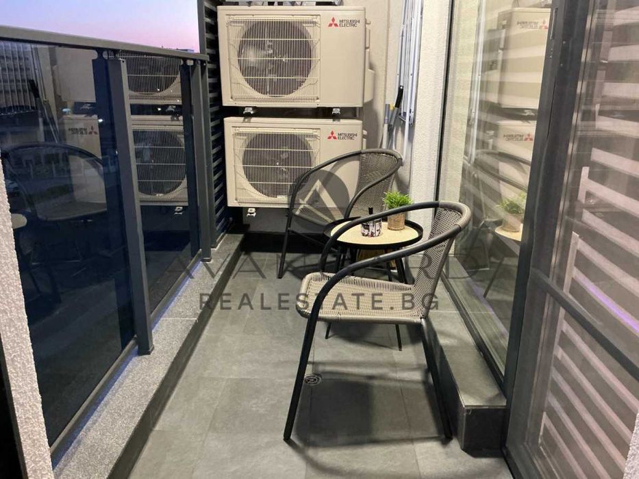 Продава се Двустаен апартамент в Пловдив, Център - 66 кв.м за 2968 €/кв.м - Снимка #15