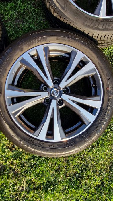 Roți vară Nissan Qashquai jante Al  R18,  X-Trail,  Murano  215 55 18