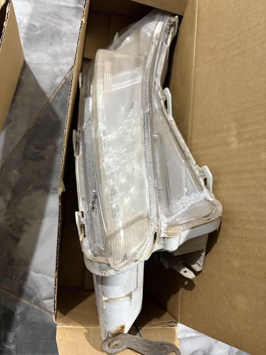 Продам туманка -габарит камри 55