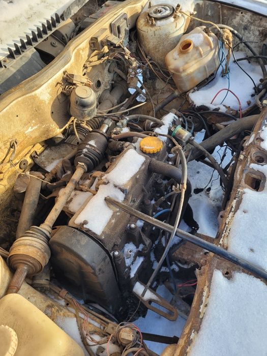 Продам двс тайота авенсис