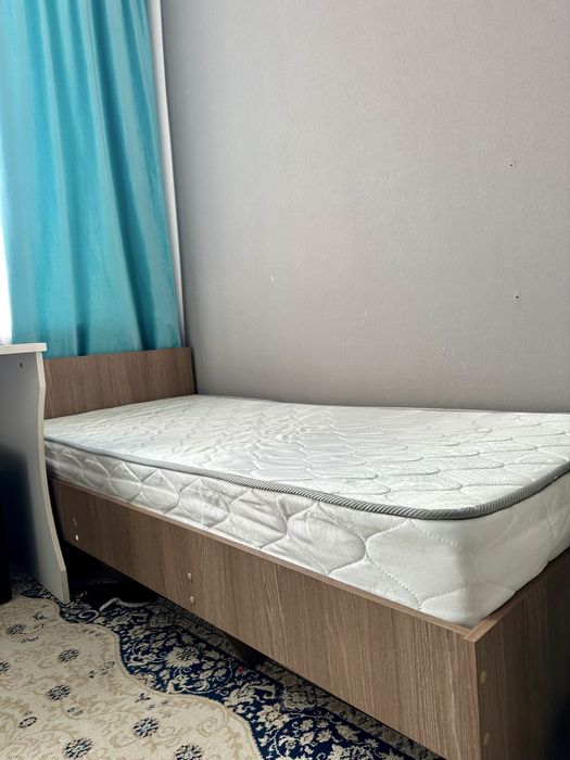 Кровать 2 шт с матрасами