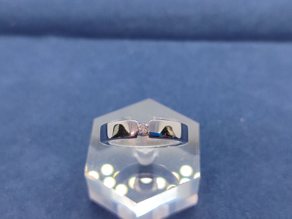 Халка с диамант VVS1