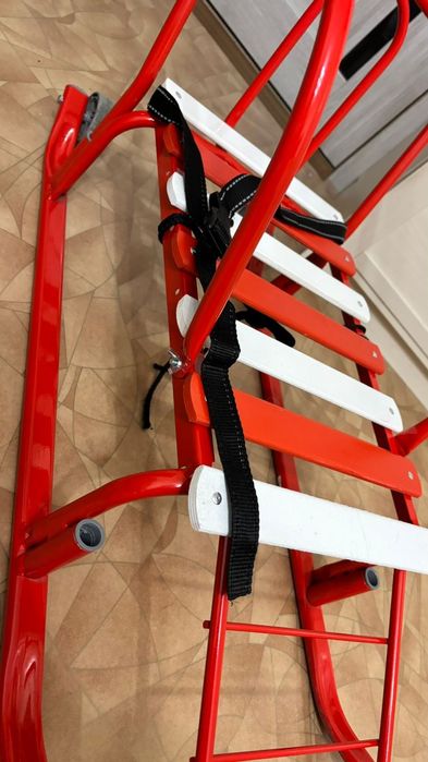 Продам санки детские