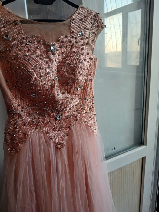 Бальное вечернее платье