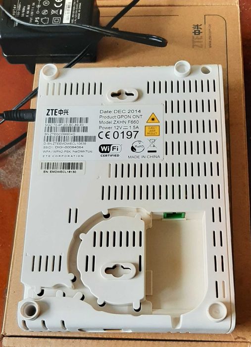 Router ZTE ZXHN F660 V6.0 FTTH Galati • OLX.ro