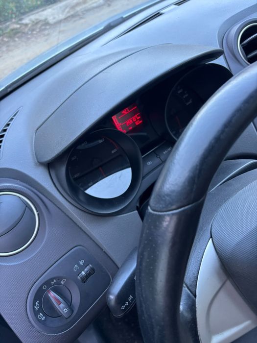 Vând Seat ibitza 1.4 tdi
