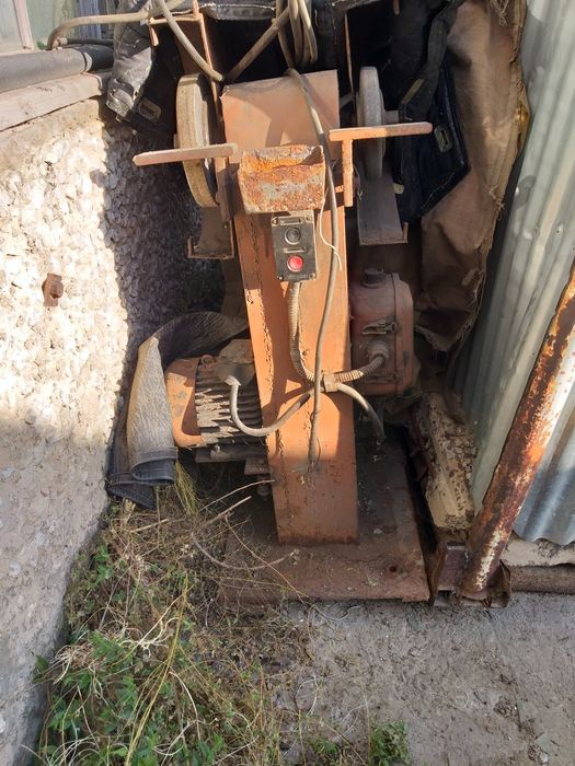 Заточной станок-нождак.