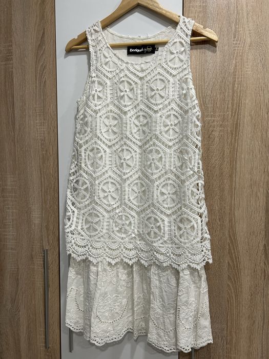 Две разкошни рокли