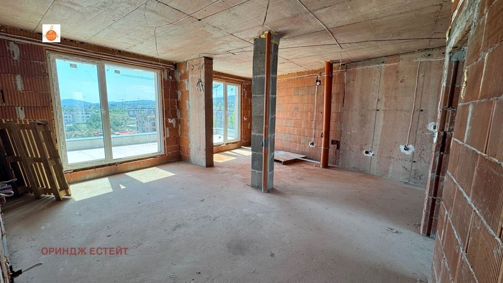 Продава се Двустаен апартамент в София, Малинова долина - 131 кв.м за 1695 €/кв.м - Снимка #1