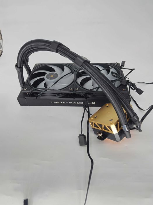 Cooler CPU AIO Thermalright Frozen Warframe 240 ARGB, Resigilat