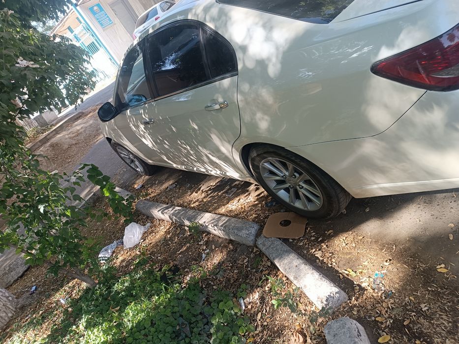 Moshena yaxw holda manetor kamera  registiratir metan 80 qolgani telda