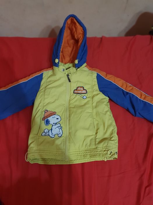 Куртки на мальчика.