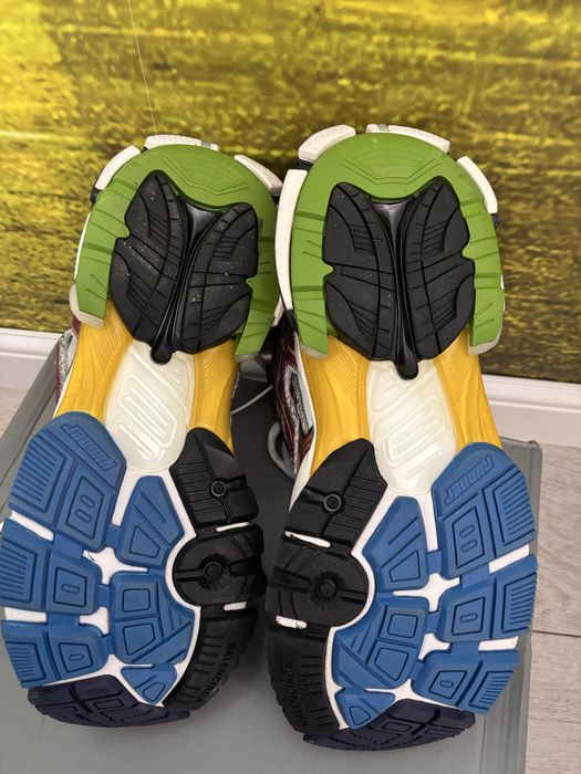 Balenciaga runner 43
