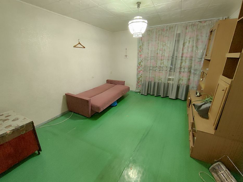 Продается 2-комн (5-12, 9 эт)