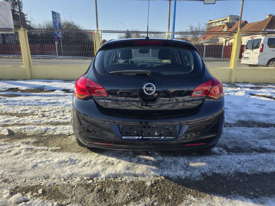Opel Astra J 1.4 Enjoy