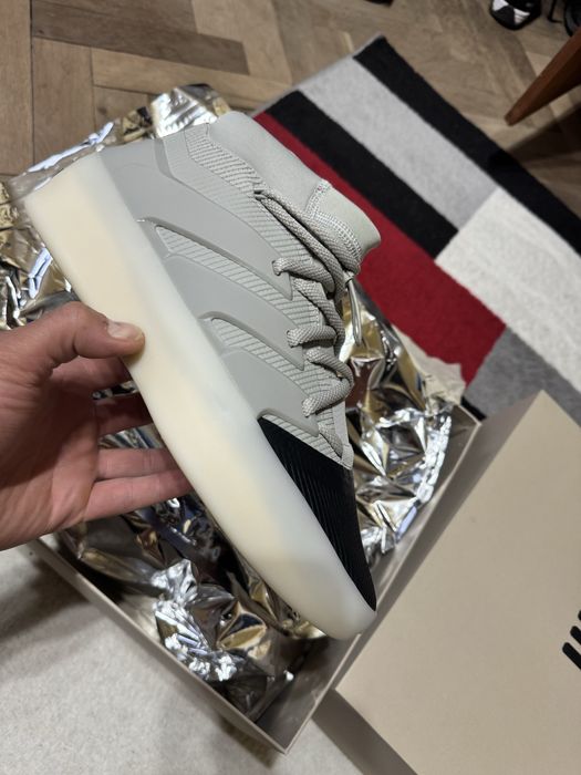 Pantofi sport Adidas x Fear of God-basketball/streetwear