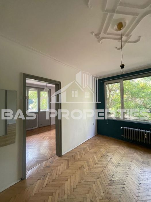 Продава се Тристаен апартамент в София, Хиподрума - 80 кв.м за 3488 €/кв.м - Снимка #1