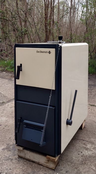 Чугунен котел на твърдо гориво Де Дитрих/De Dietrich 50 kW