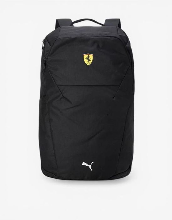 PUMA x Scuderia Ferrari Race Backpack Black  раницата PUMA x Scuderia Ferrari съчетава стил и практичност