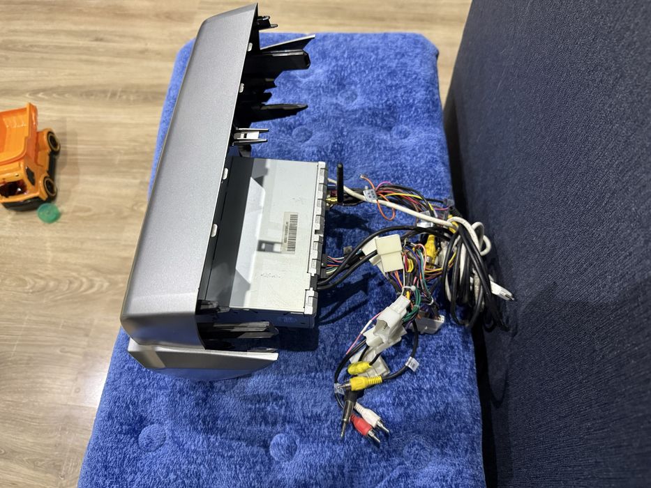 * Prado 150 Android монитор (штатное головное устройство - магнитола)