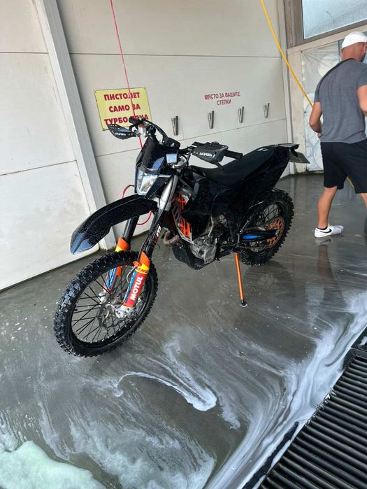 Ktm exc400 2010 година